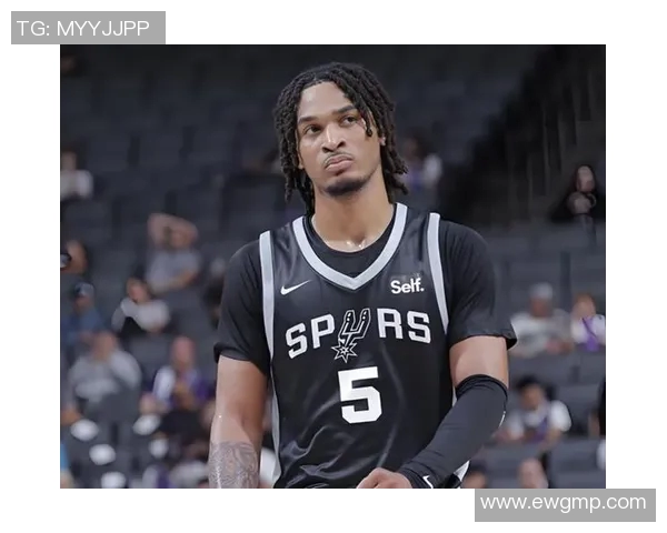 马刺队惨胜中国男篮，全新赛季备战提振士气